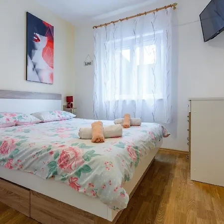 Fuer 5 Personen Ca 63 Qm In Crikvenica, Kvarner Bucht Und Umgebung * Crikvenica